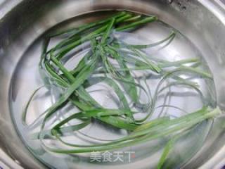 酱料肉末黄瓜卷的做法步骤：16