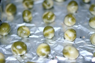 抹茶双色球小饼的做法步骤：5