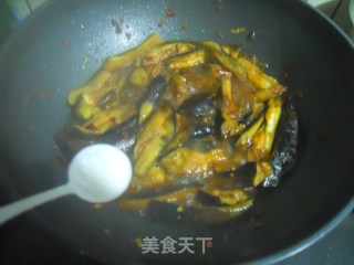 鱼香手撕茄子的做法步骤：5