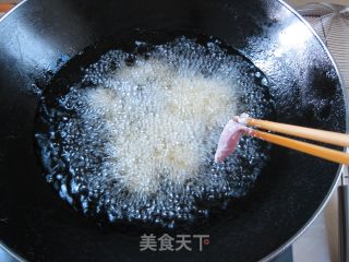 外焦里嫩的糖醋里脊的做法步骤：5