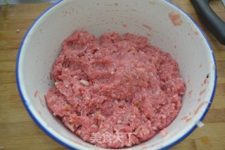 家传的【牛肉水饺】（28图超详解拌馅儿，两种包法）的做法步骤：6