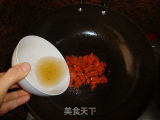 五彩炒饭的做法步骤：5