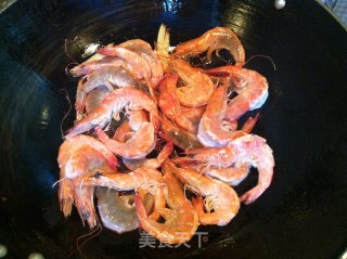 茭白爆虾的做法步骤：2
