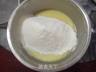 电压力锅纸杯蛋糕的做法步骤：4