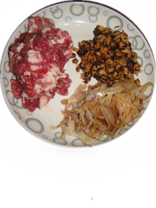 唇齿留香的干鱿蒸肉未的做法步骤：2