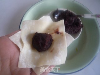 香酥豆沙云吞的做法步骤：2