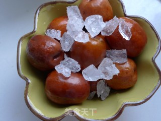 【蒸红枣】养颜美容好味道的做法步骤：2
