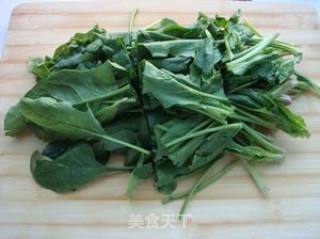 家常小菜——菠菜烧百合的做法步骤：2