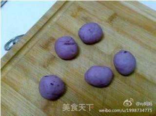 紫色玫瑰馒头的做法步骤：7