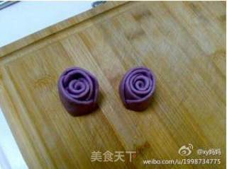 紫色玫瑰馒头的做法步骤：12