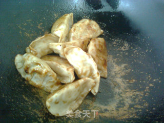 糖醋烤饺——（蒸饺+糖醋烤饺）一饺两吃的做法步骤：19
