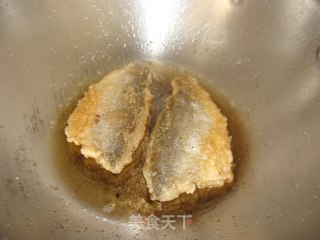 照烧汁鲈鱼的做法步骤：4