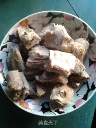 四季豆烧排骨的做法步骤：1
