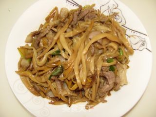 五花肉炒黄花的做法步骤：11