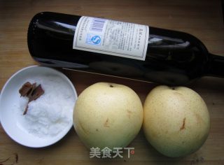 红酒洋梨的做法步骤：1