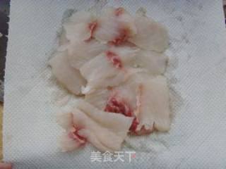 芝麻鱼片的做法步骤：3