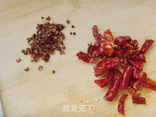 麻辣花生的做法步骤：6