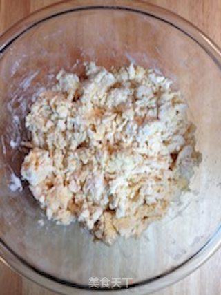 手擀意式黄金面(系列之一)黄金瀑布里蒜,椒香【传统的意式面】新鲜尝的做法步骤：10
