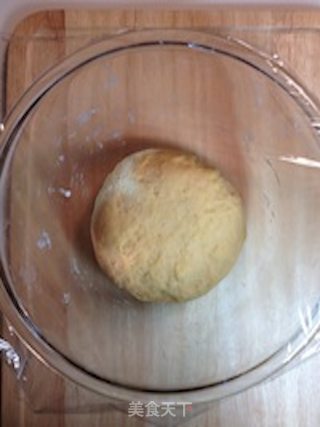 手擀意式黄金面(系列之一)黄金瀑布里蒜,椒香【传统的意式面】新鲜尝的做法步骤：12
