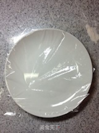 手擀意式黄金面(系列之一)黄金瀑布里蒜,椒香【传统的意式面】新鲜尝的做法步骤：39