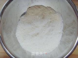 蛋白椰丝球的做法步骤：2