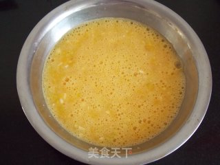 简单方便的鸡蛋卷的做法步骤：2