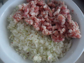 萝卜肉馅水饺的做法步骤：3