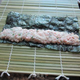 海苔肉末卷的做法步骤：4