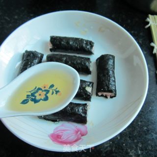 海苔肉末卷的做法步骤：7