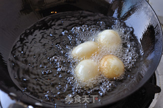 豉香虎皮蛋的做法步骤：2