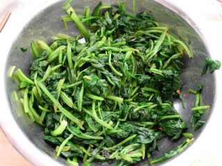 温拌菠菜的做法步骤：5
