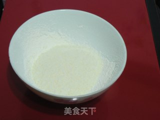 蛋白椰丝球的做法步骤：1