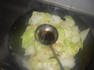 醋熘白菜_老蜜蜂超简单家常菜的做法步骤：2