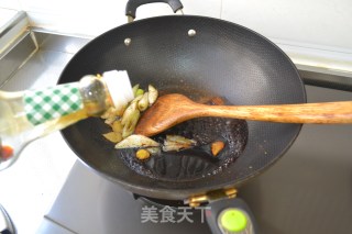 强膝壮骨养生菜【栗子牛蹄筋】的做法步骤：6