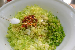 【红油辣白菜】的做法步骤：6