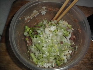 芝麻肉馅饼的做法步骤：5