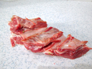 私家红烧牛肉的做法步骤：1