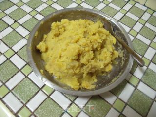 干烙蕃薯煎饼的做法步骤：1