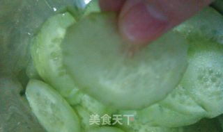 炒黄瓜片的做法步骤：2