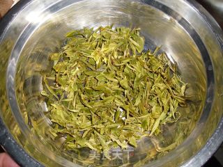 茶香鸡翅的做法步骤：6