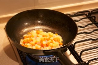 腊味炒饭的做法步骤：2