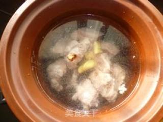 红薯板栗排骨汤的做法步骤：4