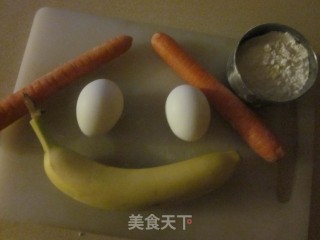 红萝卜香蕉鸡蛋饼的做法步骤：1
