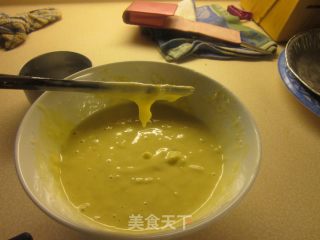 红萝卜香蕉鸡蛋饼的做法步骤：4