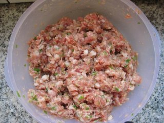 堪称米饭杀手的家常美味—锅塌豆腐盒的做法步骤：2