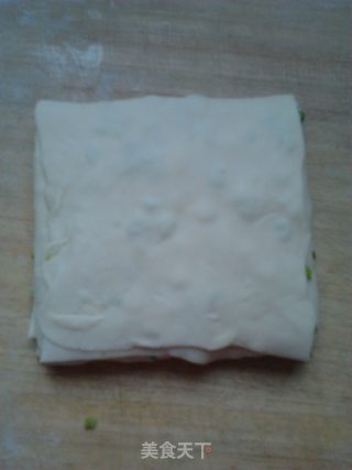 葱油饼的做法步骤：11