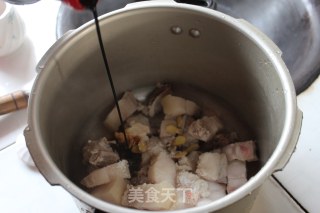 红烧肉（高压锅版）的做法步骤：5