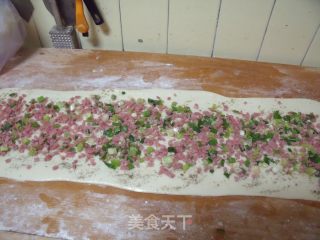 火腿葱油饼的做法步骤：5