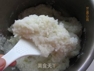 玫瑰红豆沙糯米球的做法步骤：2