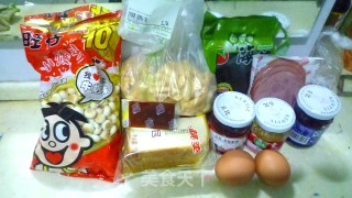 三明治的创意料理——小鱼诺诺的做法步骤：1